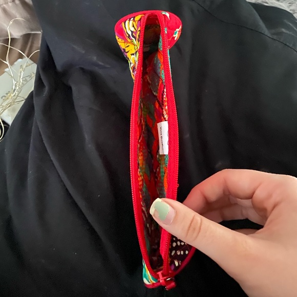 Vera Bradley glasses case/ wallet - Picture 2 of 2